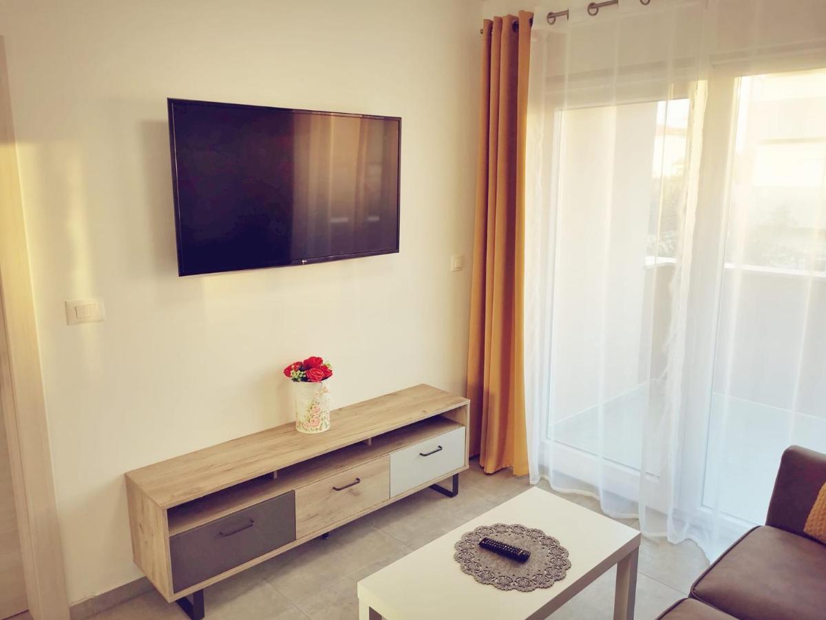 Apartmani Marco,Lukas,Patrick,David,Blizu Centra I Mora Sa Free Privatnim Parkingom Pula Luaran gambar