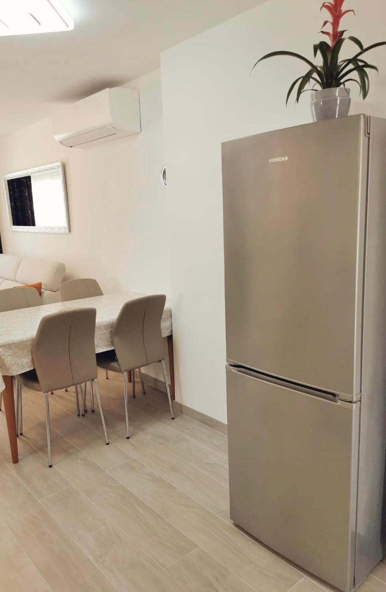 Apartmani Marco,Lukas,Patrick,David,Blizu Centra I Mora Sa Free Privatnim Parkingom Pula Luaran gambar